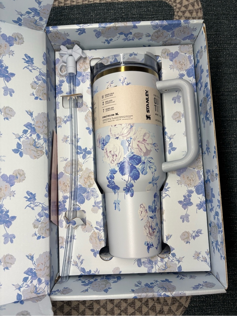 Stanley Floral Gift Box - Blue & Cream with Gold Accent - Picture 3 of 5